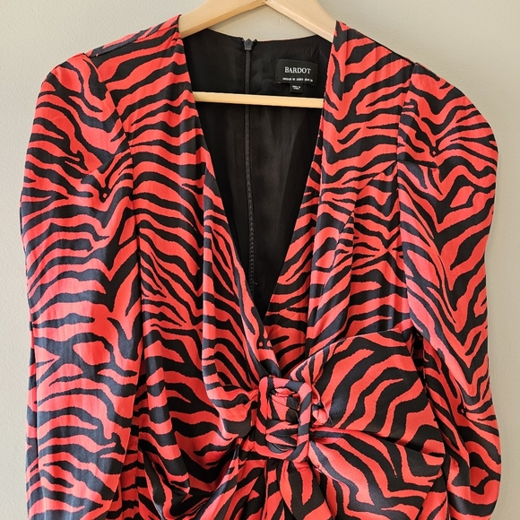 Bardot Red Animal Print VNeckline Long Sleeve Wrap Style Mini Dress Size US 6. - Picture 8 of 16